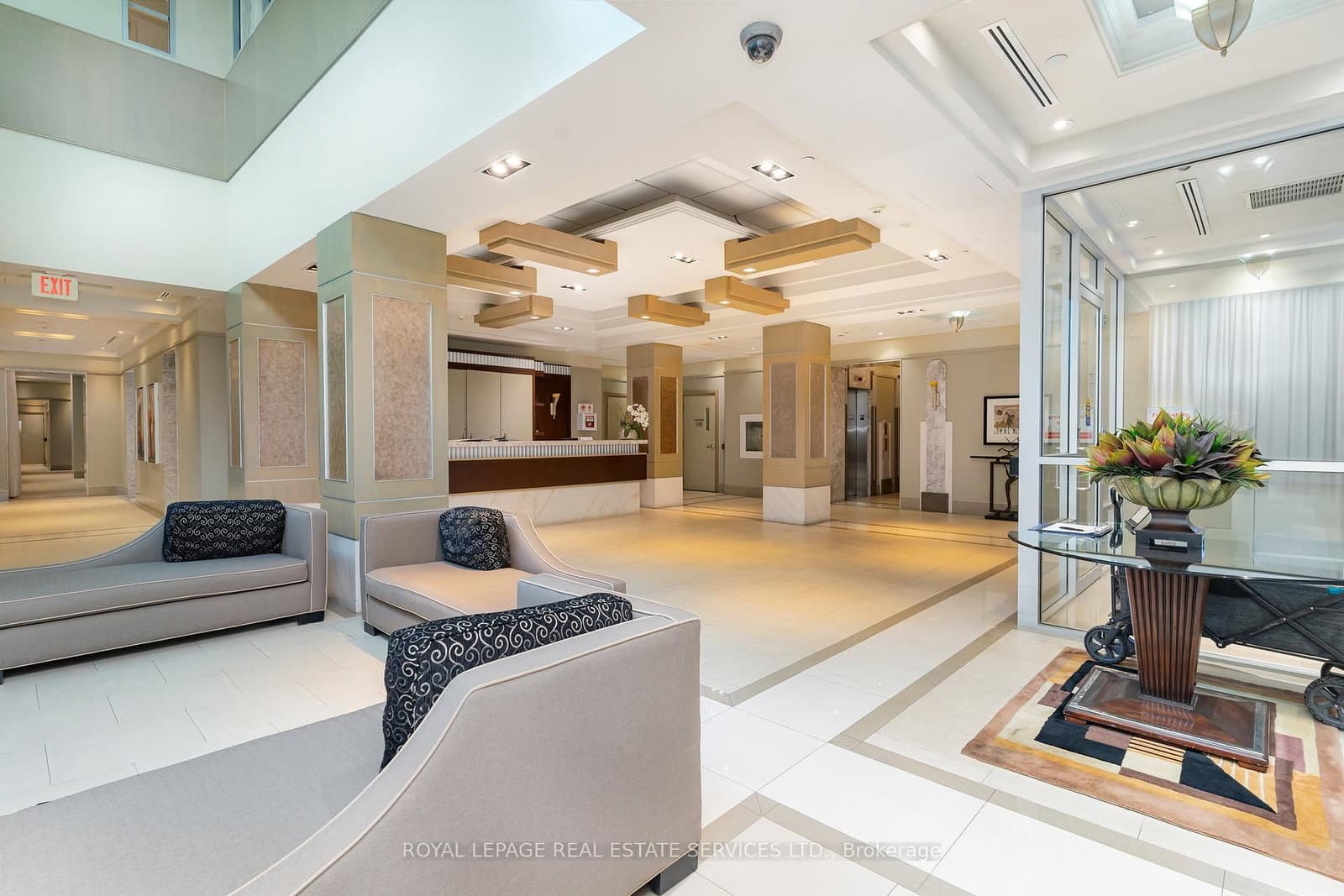 319 Merton Street E, Unit 1216 thumbnail 3