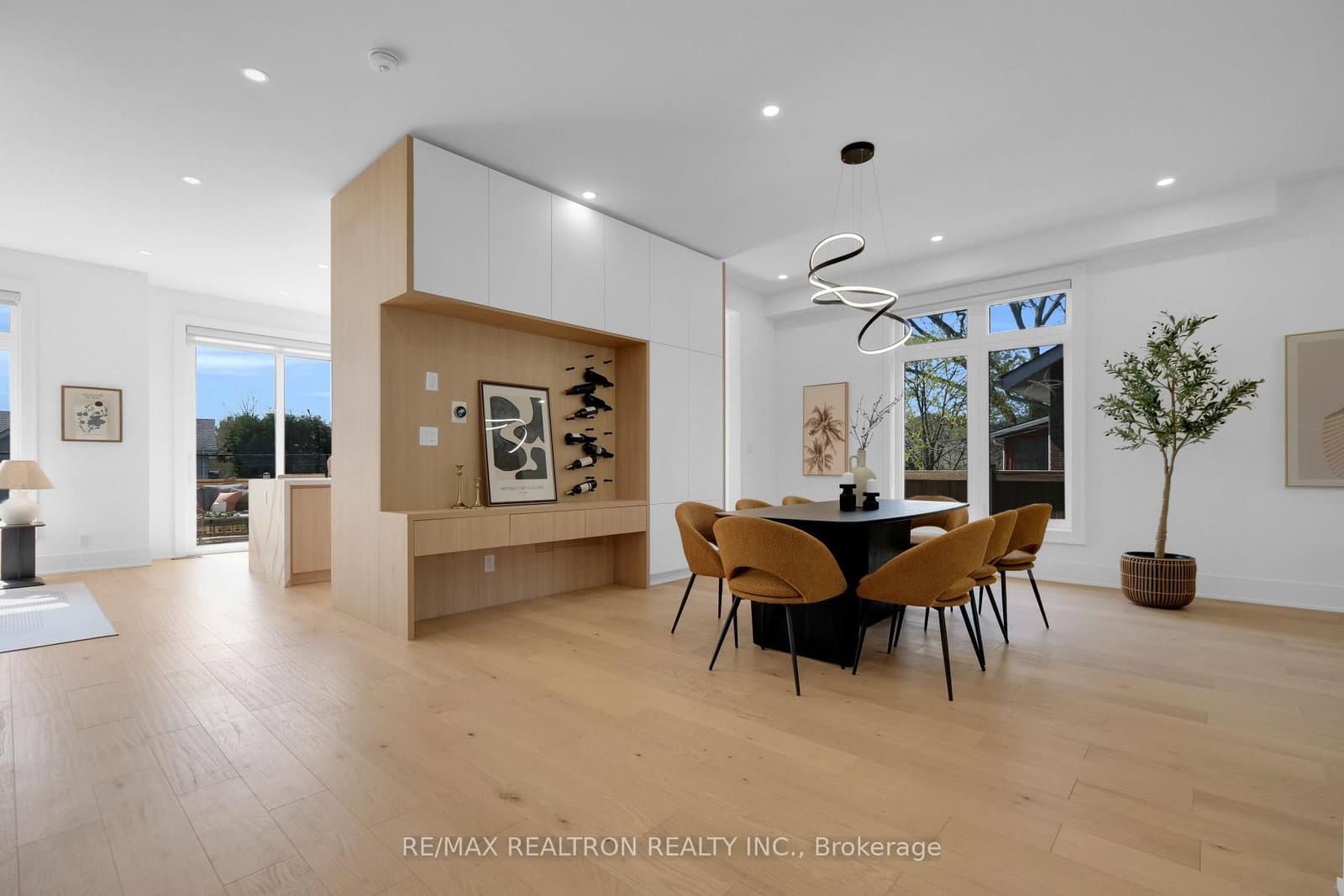 28 Ternhill Crescent thumbnail 11