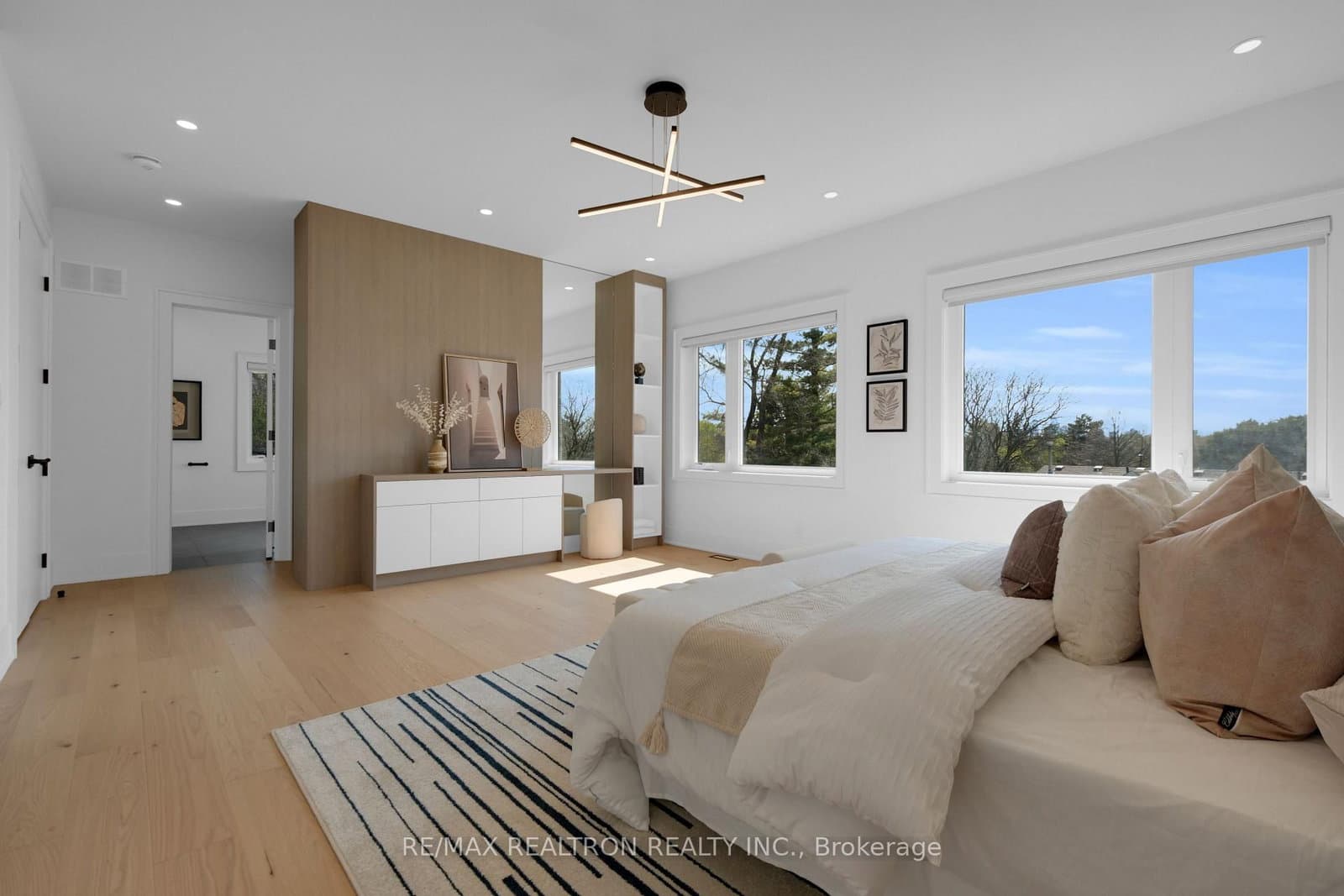 28 Ternhill Crescent thumbnail 27