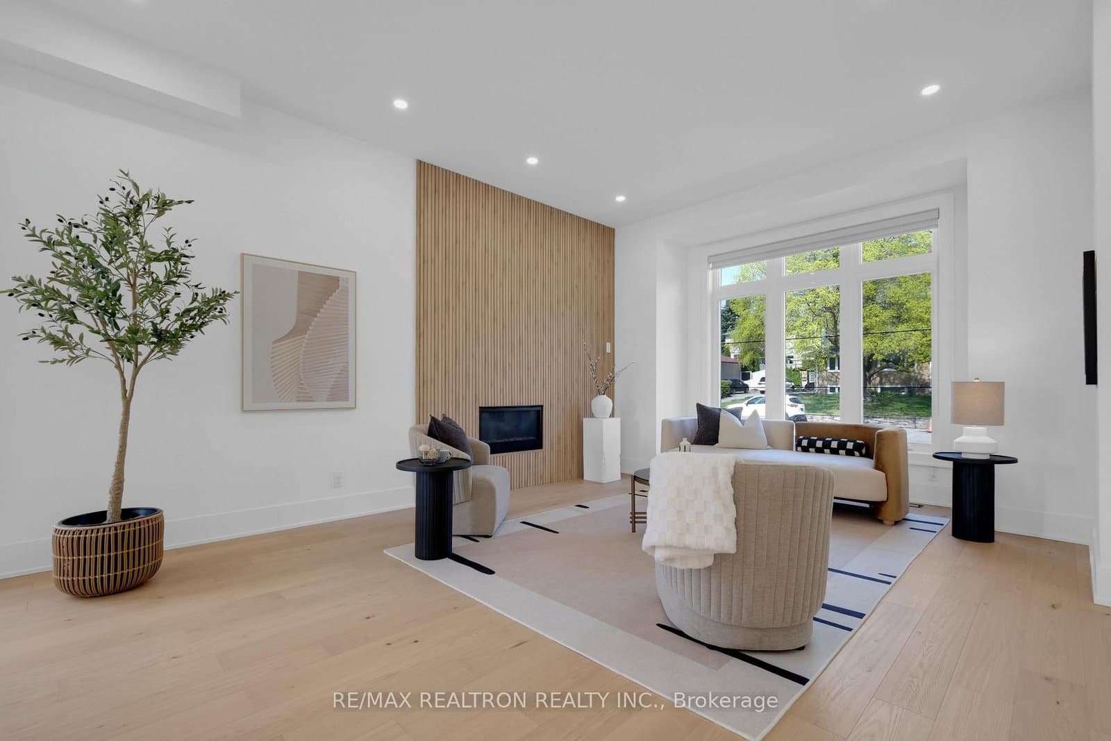28 Ternhill Crescent thumbnail 8