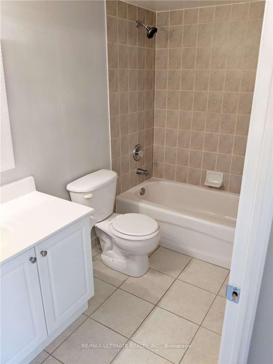 1730 Eglinton Avenue E, Unit 202 thumbnail 8