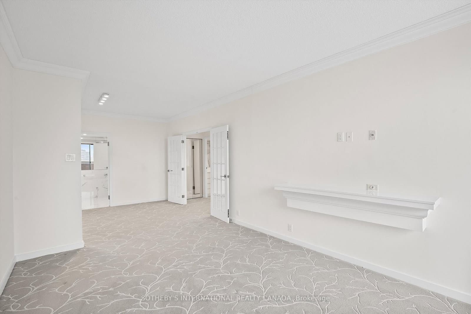 55A Avenue Road, Unit 408 thumbnail 20
