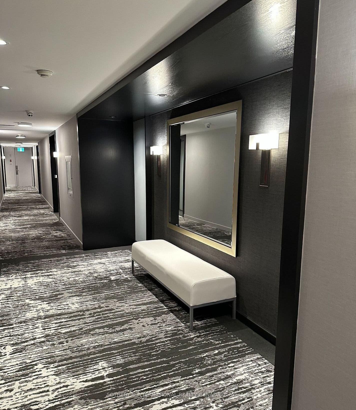 55A Avenue Road, Unit 408 thumbnail 5