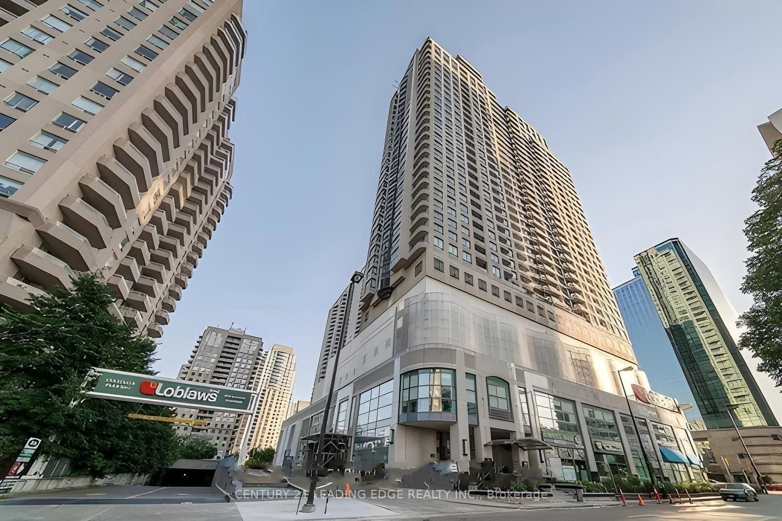 33 Empress Avenue, Unit Ph203 - Image 1