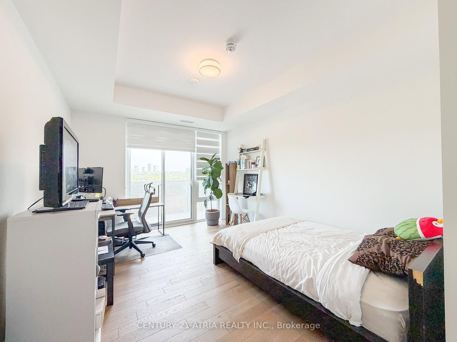 25 Adra Grado Way, Unit 1219 thumbnail 11