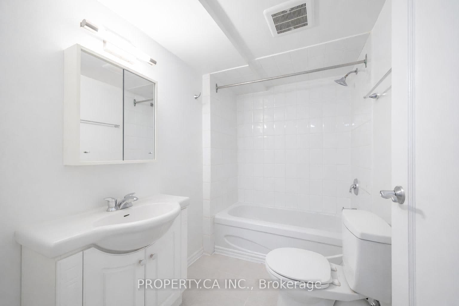 963 Avenue Road, Unit 5 thumbnail 8