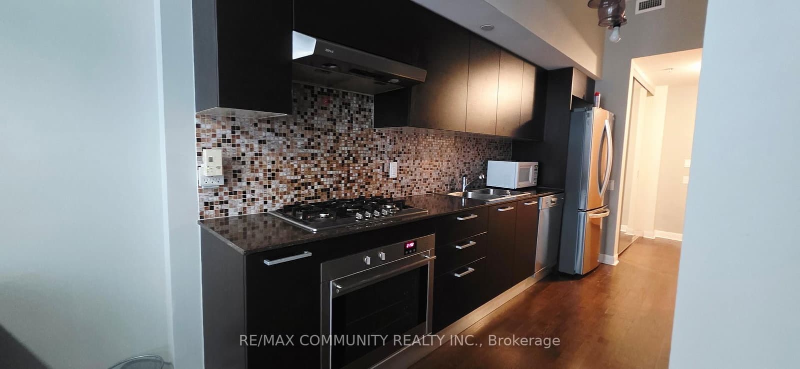 375 King Street W, Unit 1708 thumbnail 15