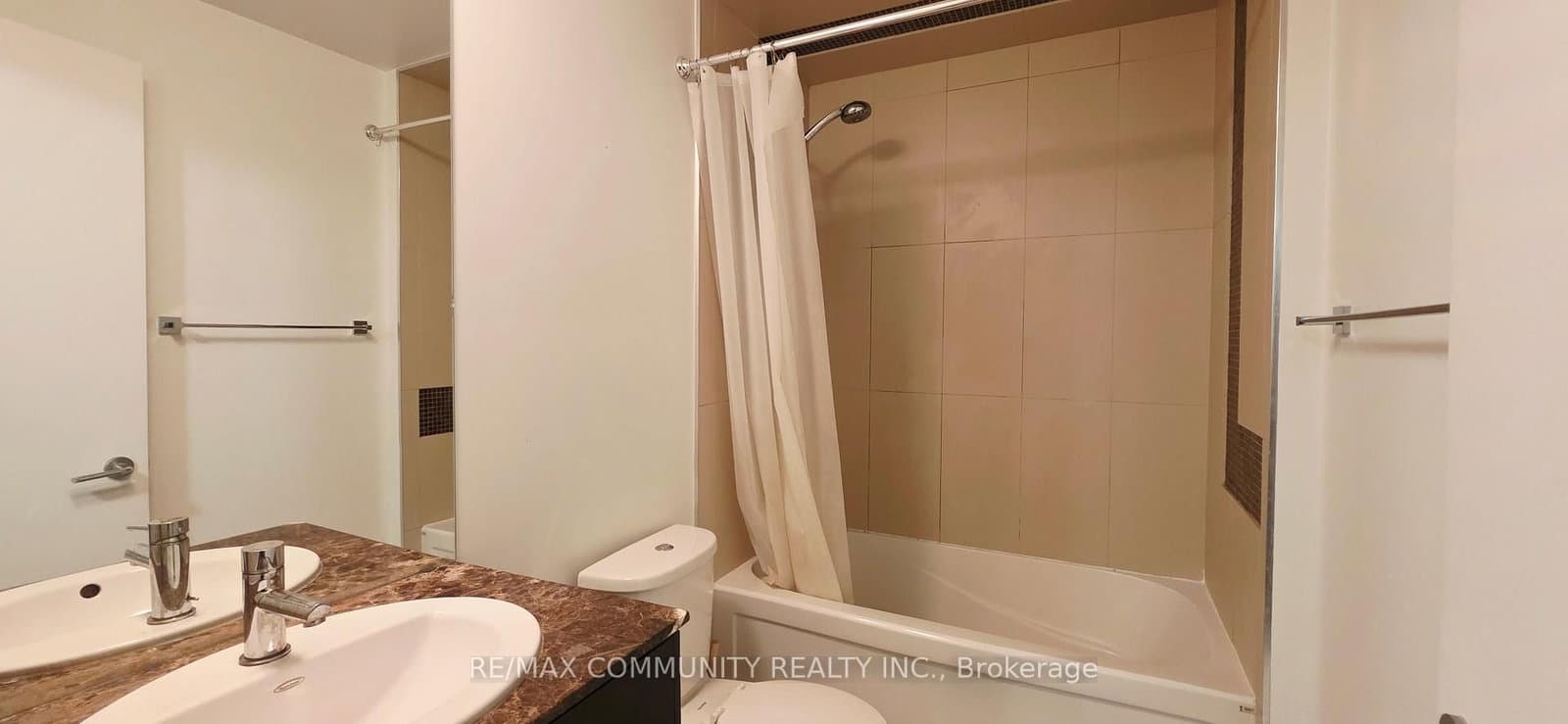 375 King Street W, Unit 1708 thumbnail 22