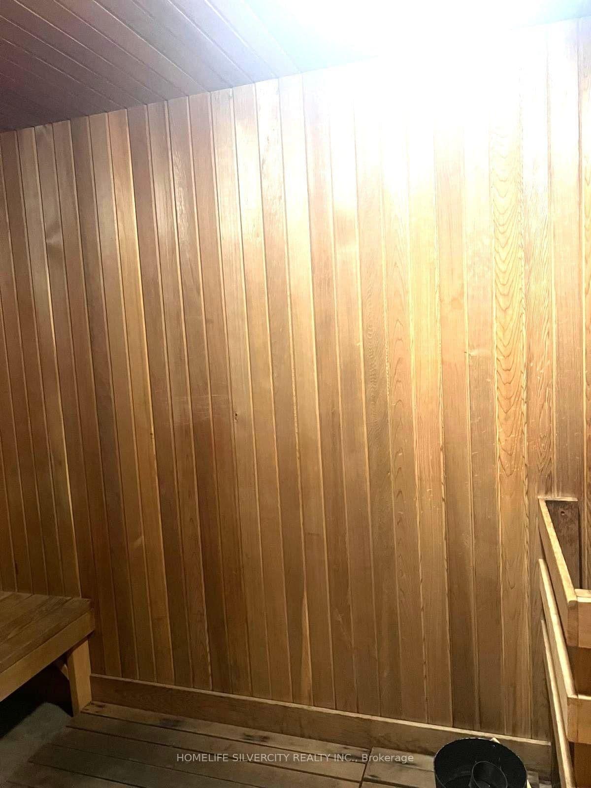 76 Shuter Street, Unit 302 thumbnail 19