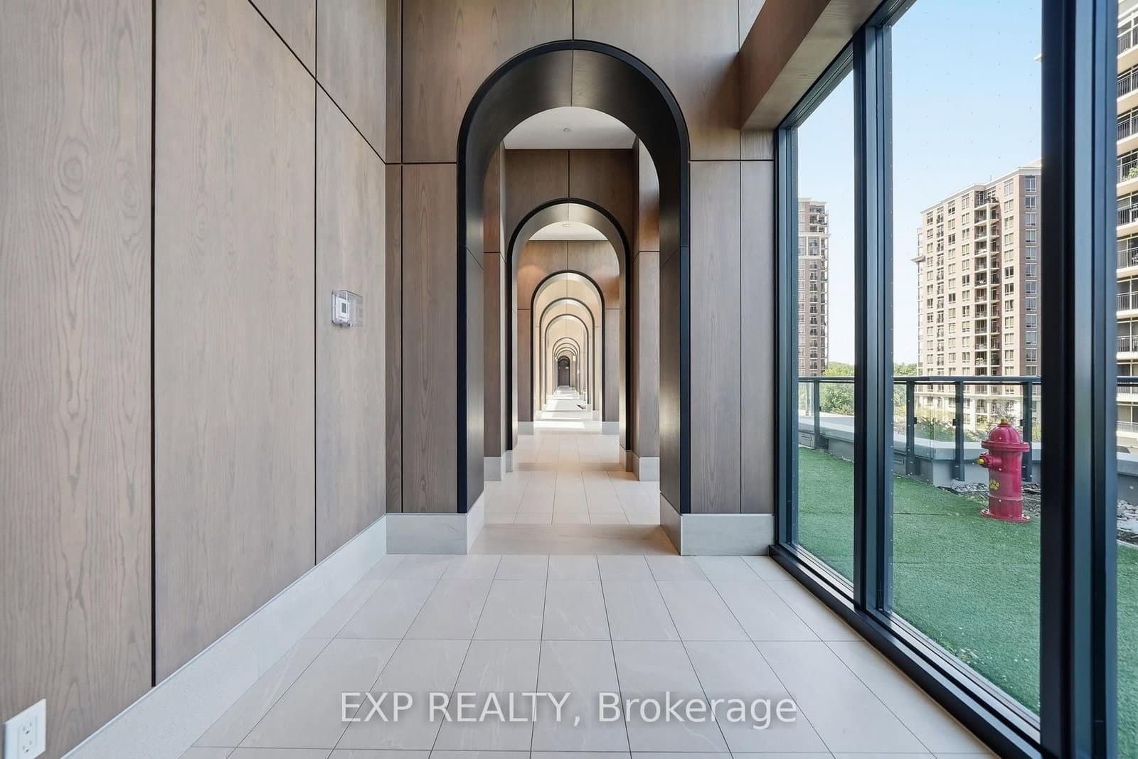 30 Inn On The Park Drive, Unit 2301 thumbnail 27