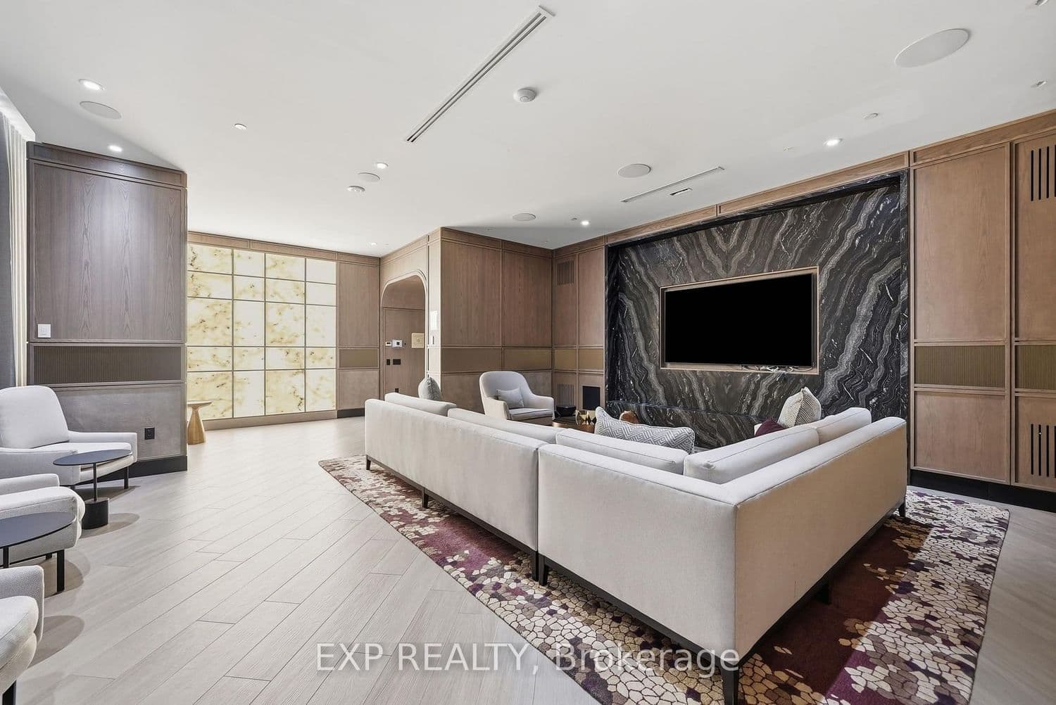 30 Inn On The Park Drive, Unit 2301 thumbnail 33