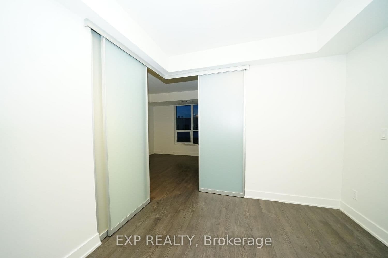 38 Cameron Street, Unit 307 thumbnail 4