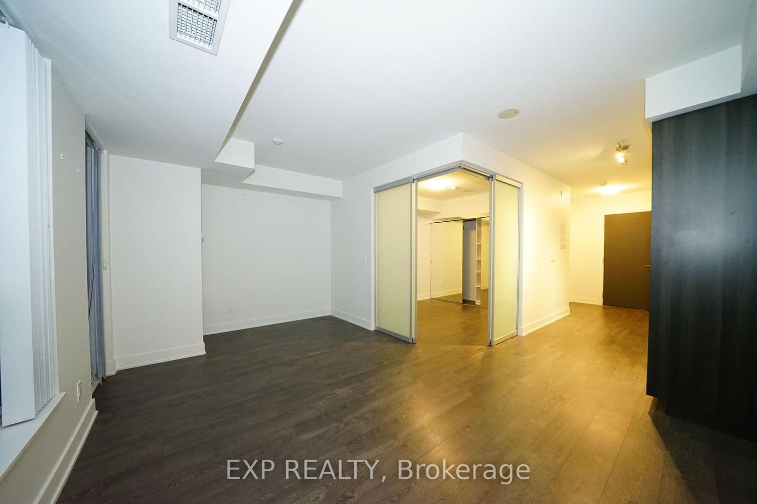 38 Cameron Street, Unit 307 thumbnail 6