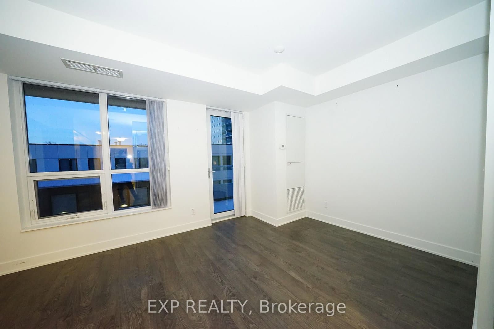 38 Cameron Street, Unit 307 thumbnail 9