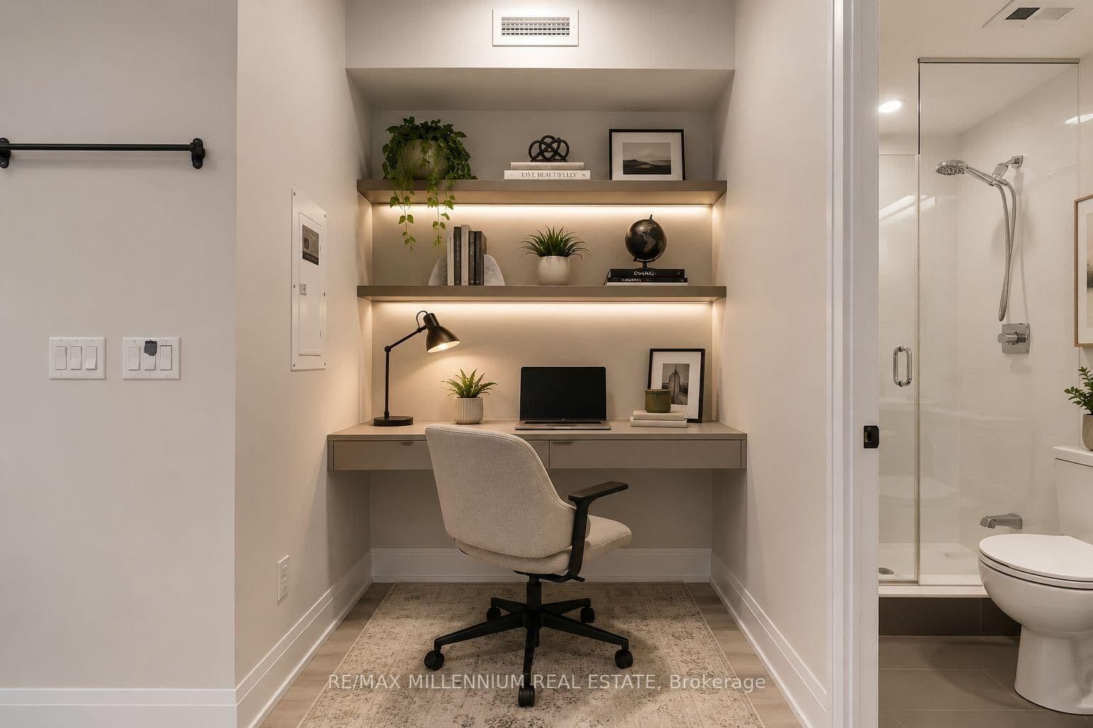 101 Erskine Avenue, Unit 1105 thumbnail 17