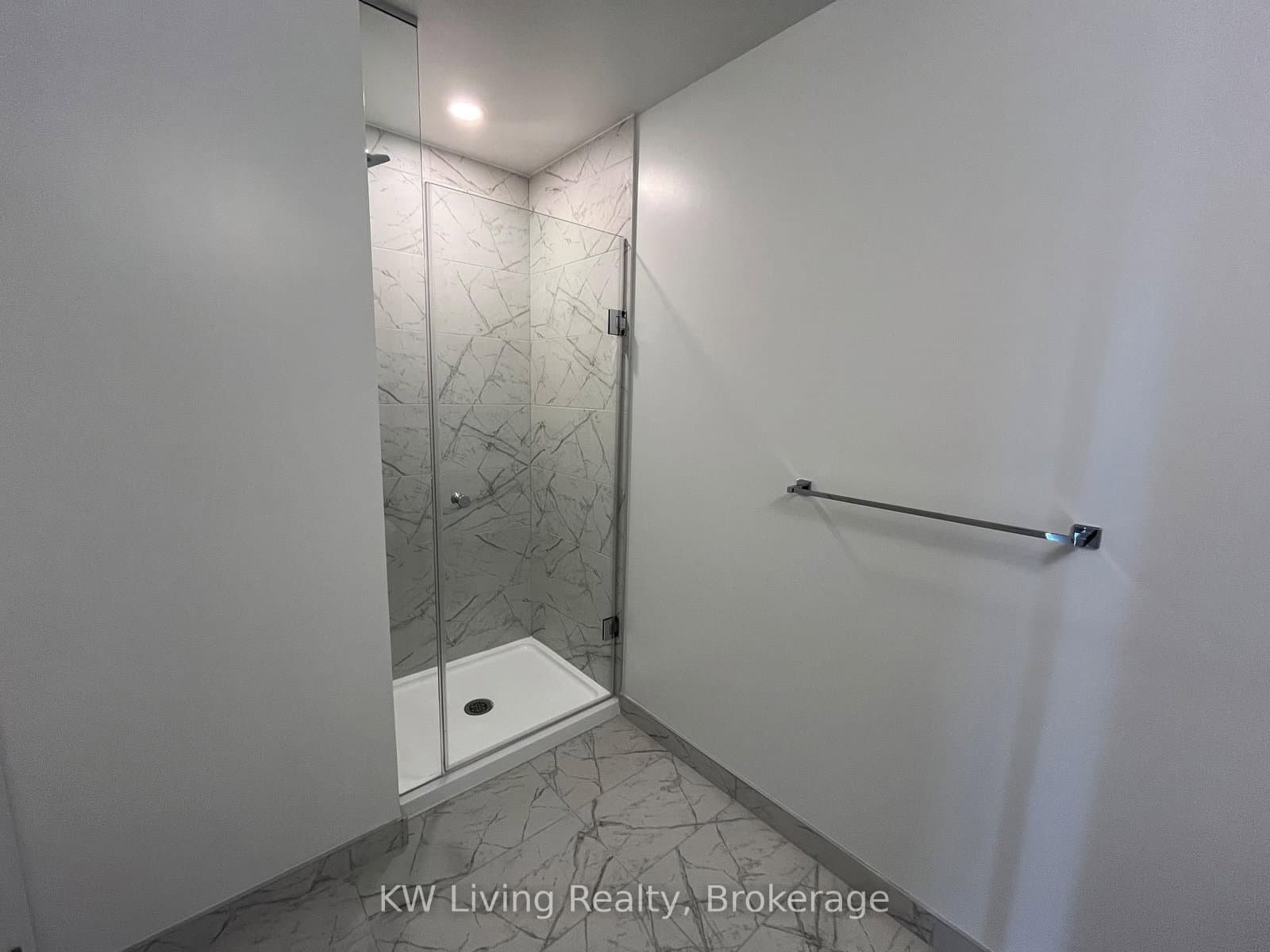 252 Church Street, Unit 5711 thumbnail 4