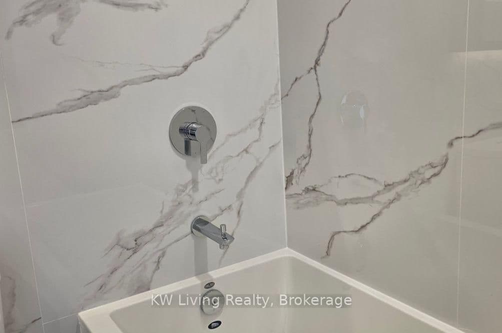 75 Billes Heights, Unit 2010 thumbnail 16