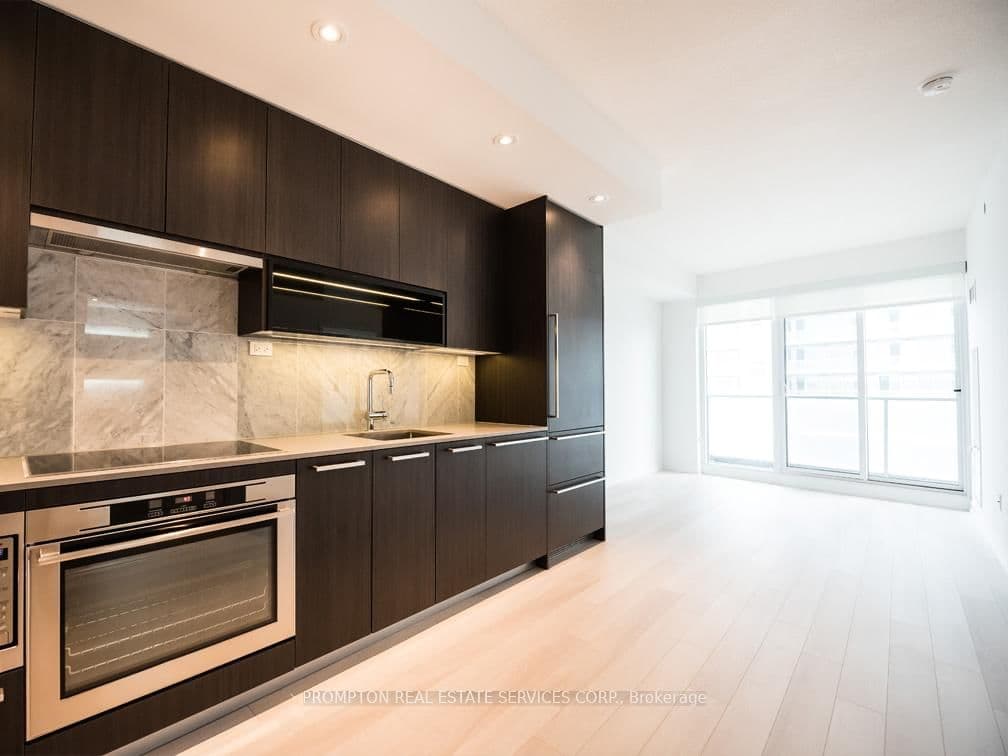 117 Mcmahon Drive, Unit Sph05 thumbnail 2