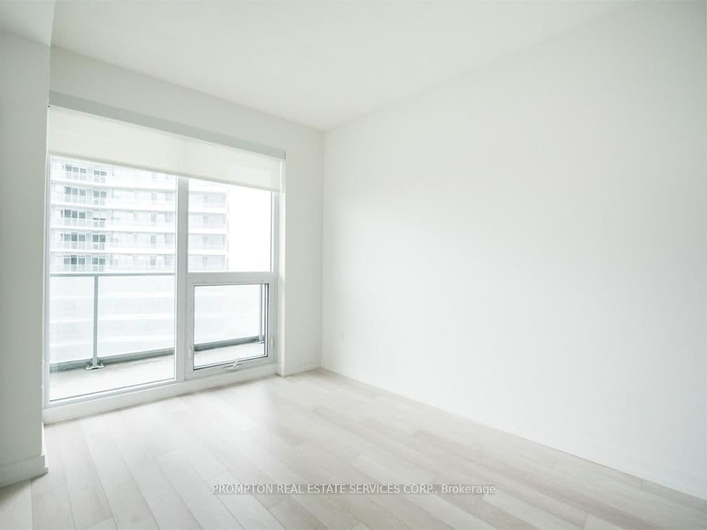 117 Mcmahon Drive, Unit Sph05 thumbnail 5