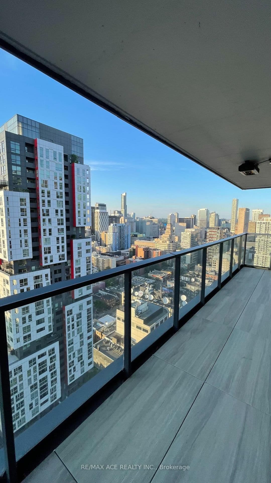 38 Widmer Street, Unit 4011 thumbnail 19