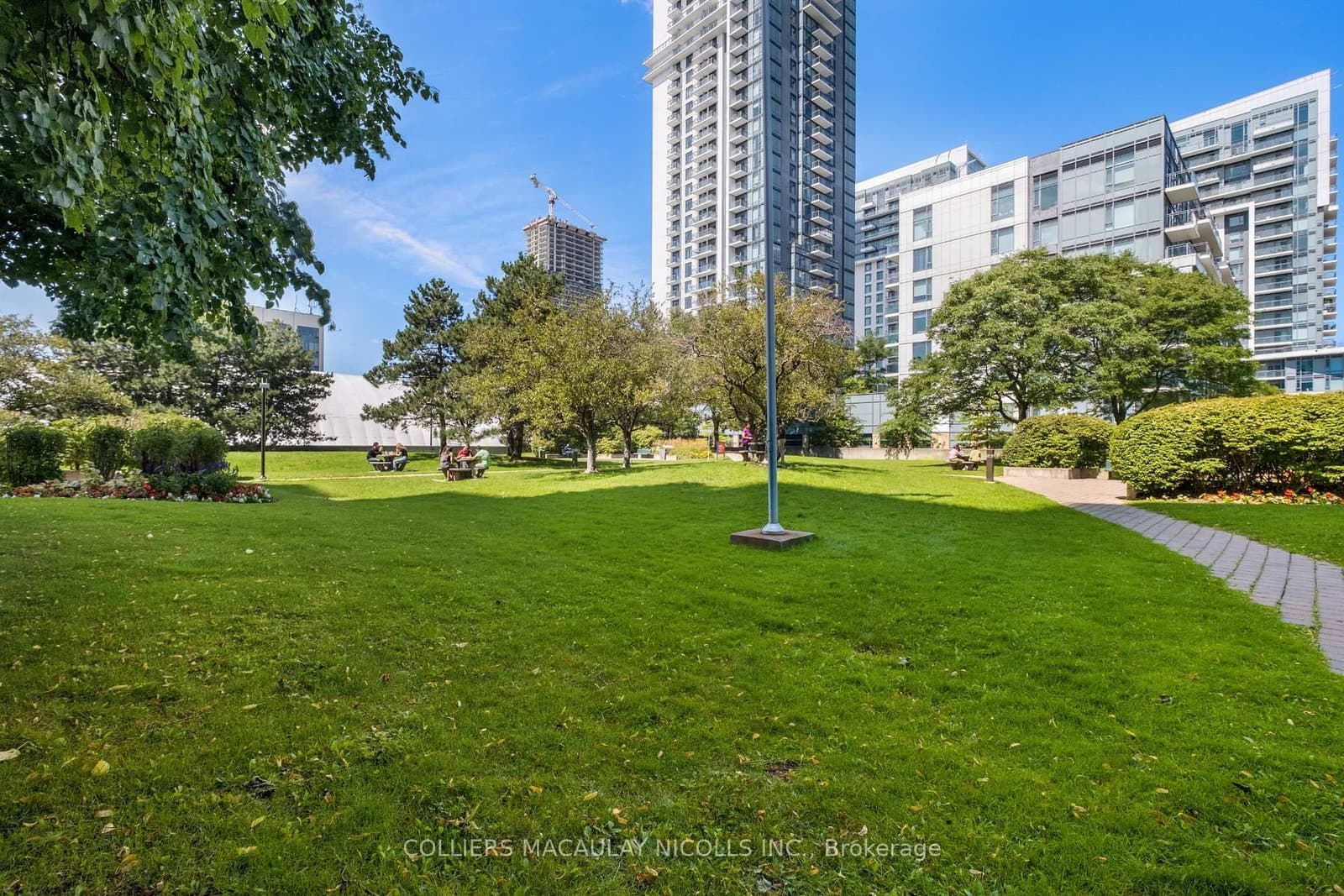 2255 Sheppard Avenue E, Unit 305 thumbnail 13