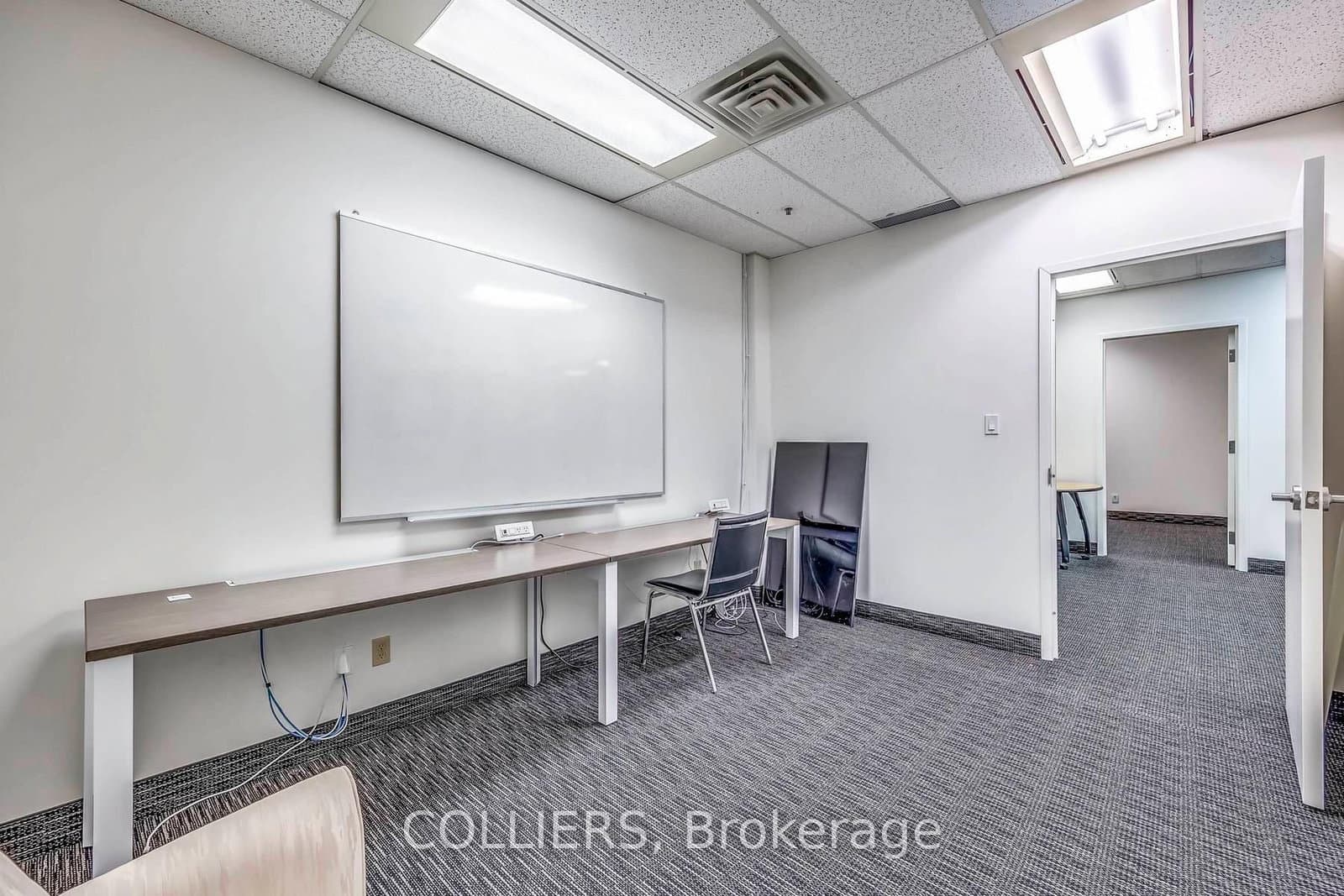 14 Duncan Street, Unit 204 thumbnail 17