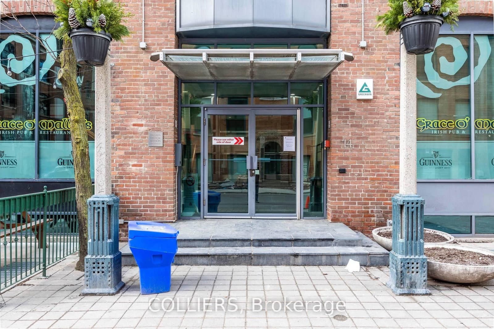14 Duncan Street, Unit 204 thumbnail 4