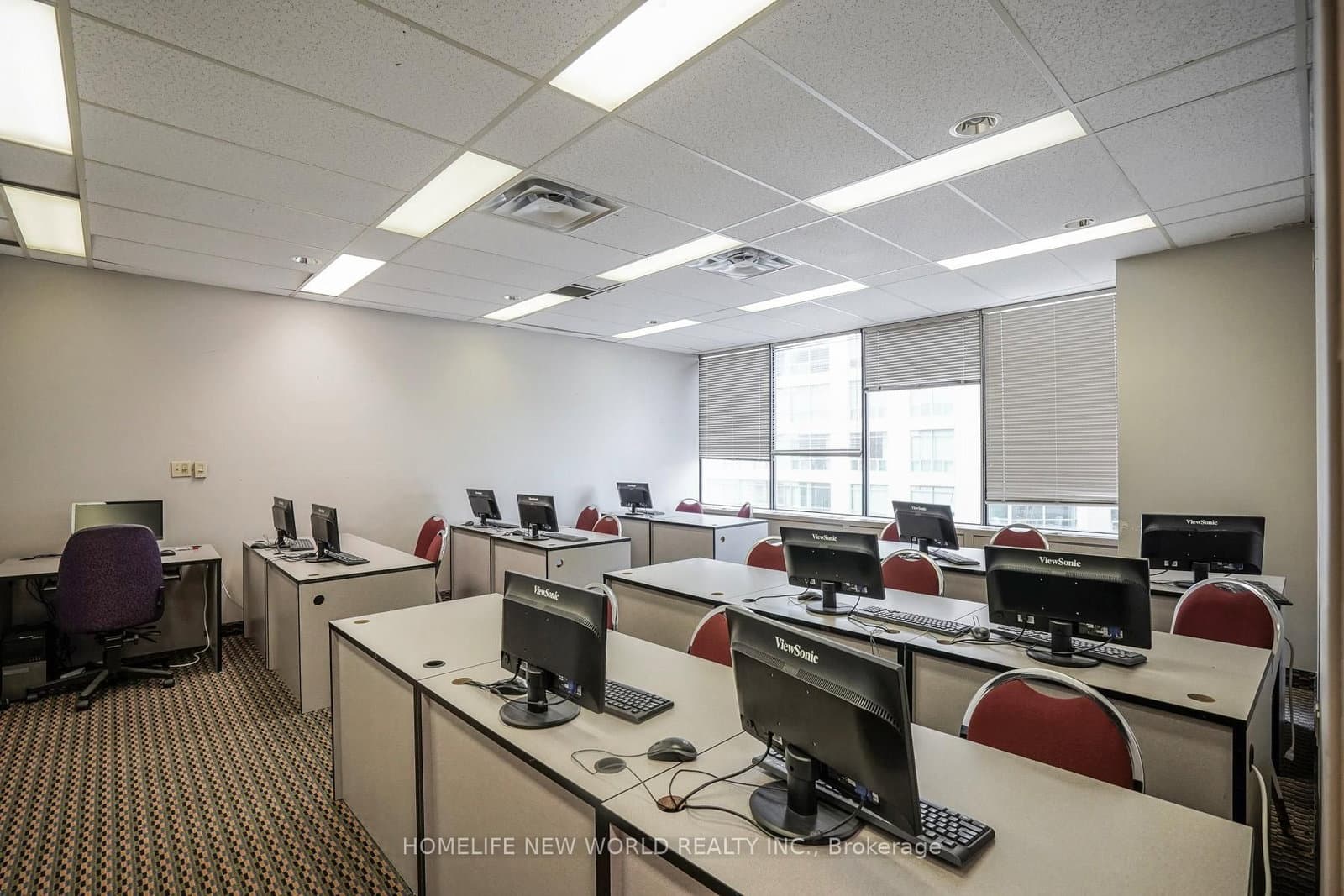 920 Yonge Street, Unit 700 thumbnail 23