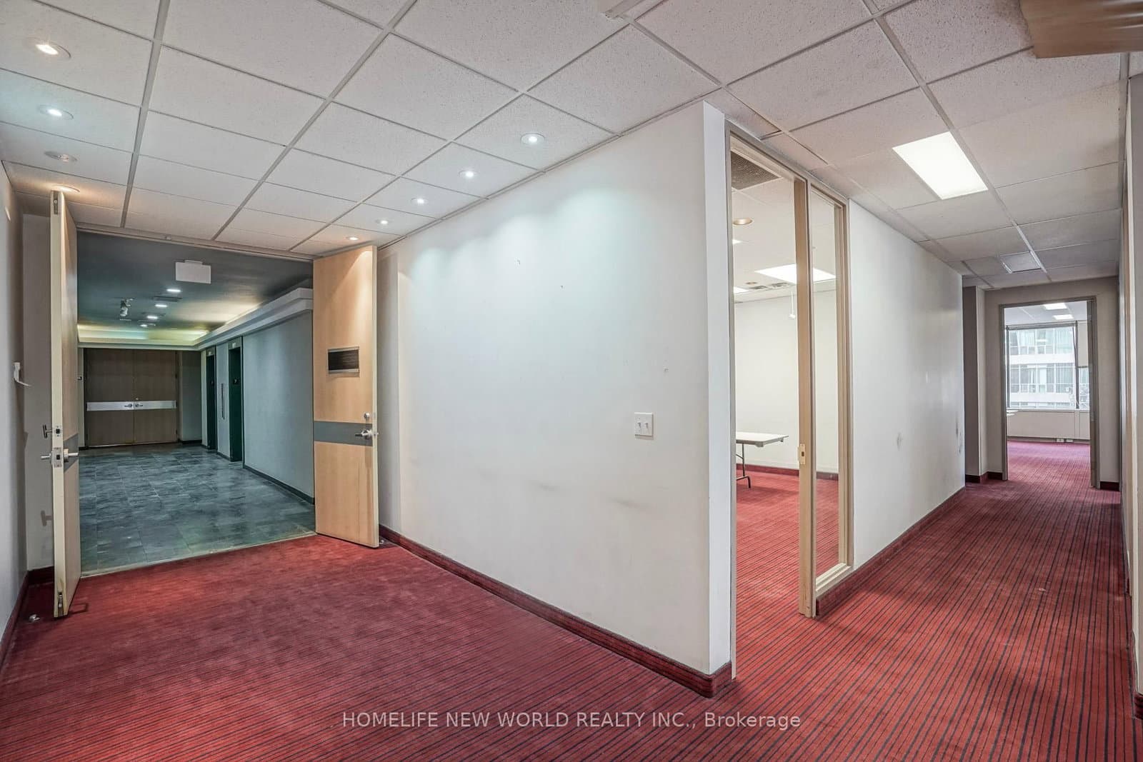 920 Yonge Street, Unit 700 thumbnail 7