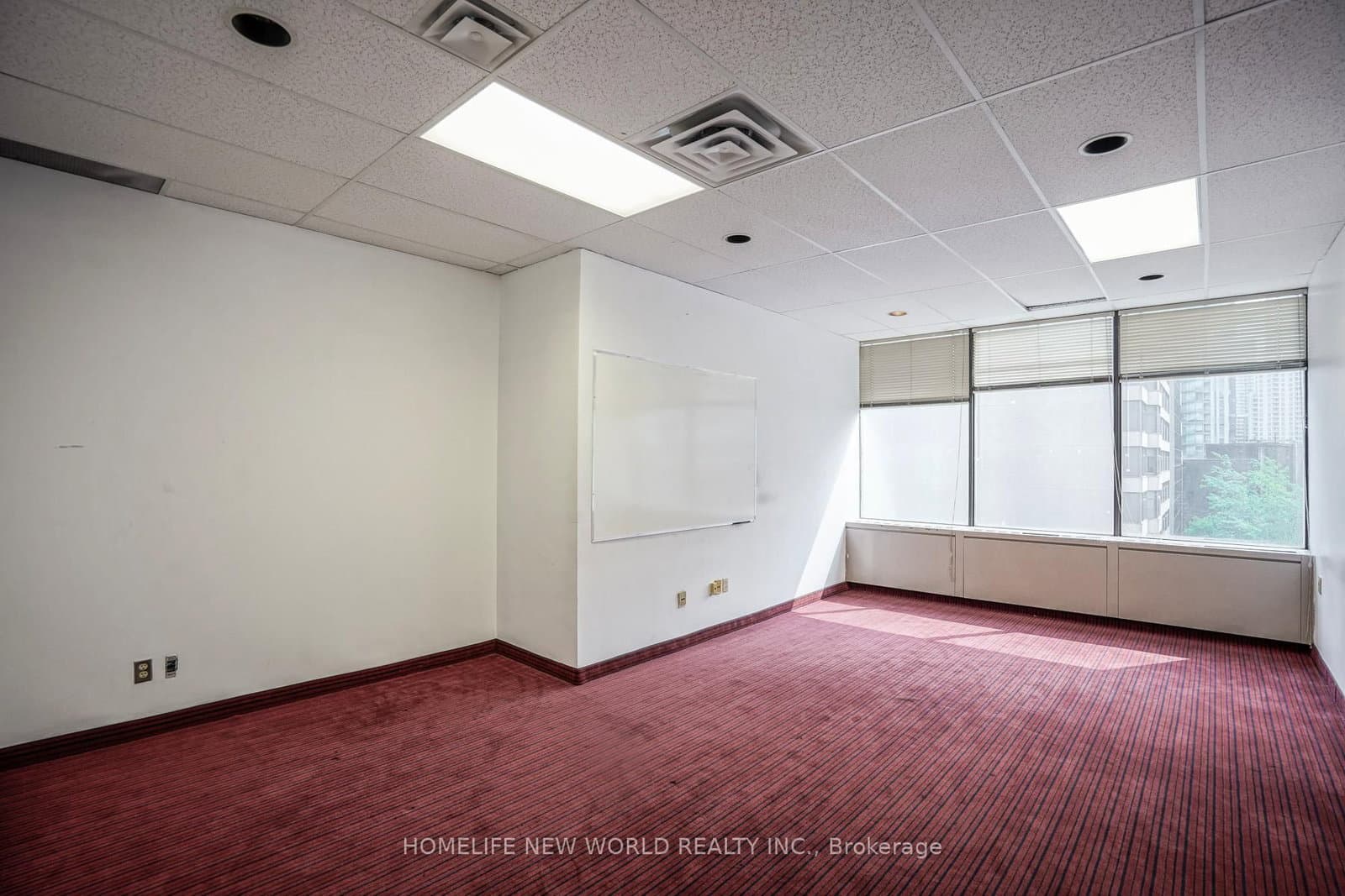 920 Yonge Street, Unit Level 7 thumbnail 29