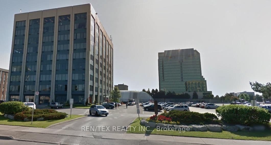 250 Consumers Road, Unit 311 thumbnail 3