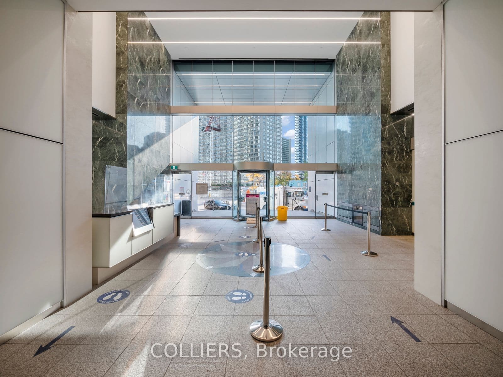 4950 Yonge Street, Unit 206 thumbnail 3