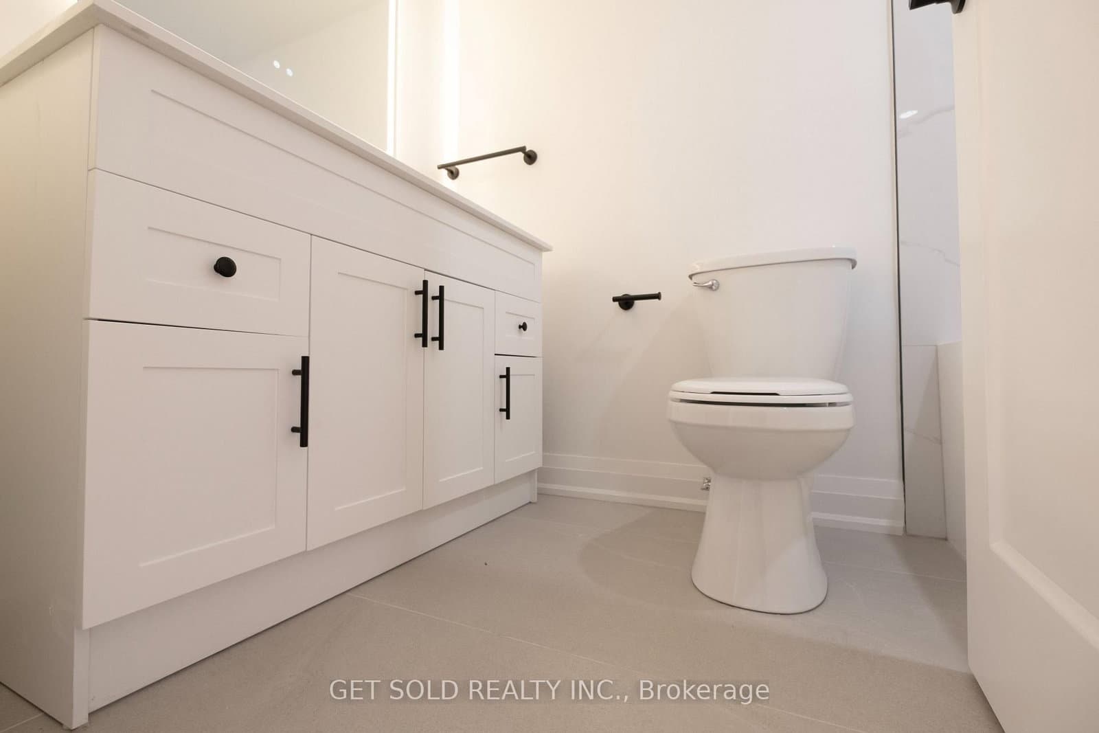120 Dundalk Drive, Unit 405 thumbnail 17