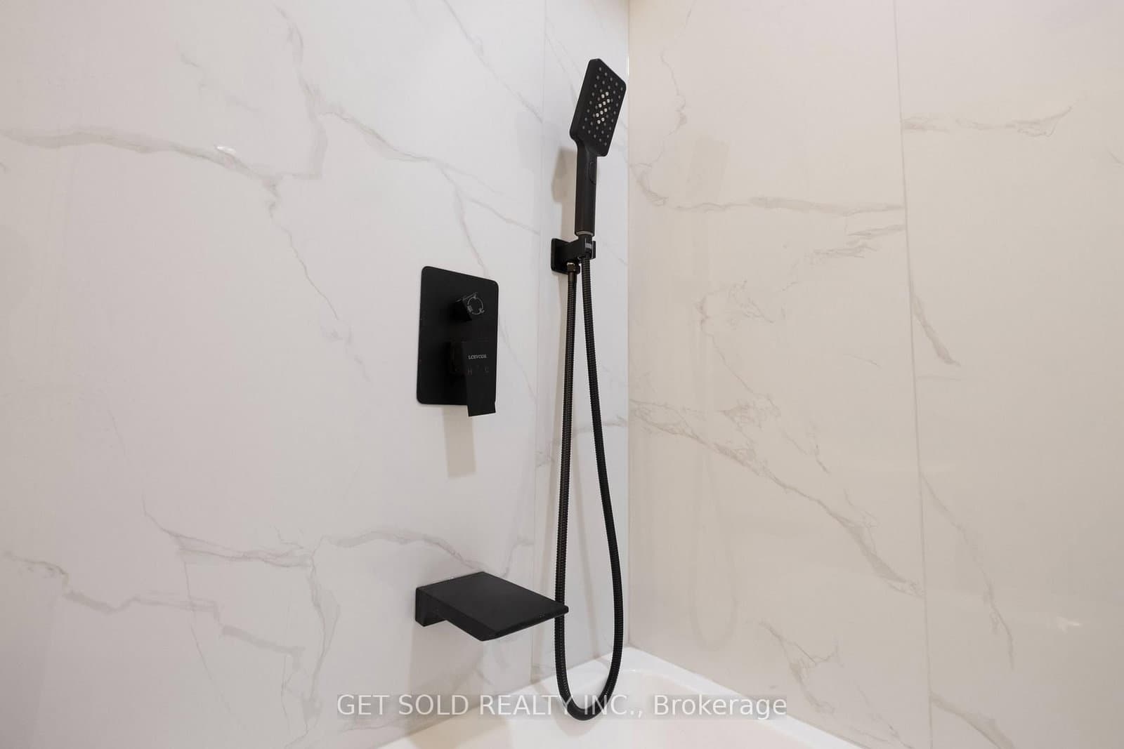 120 Dundalk Drive, Unit 405 thumbnail 20