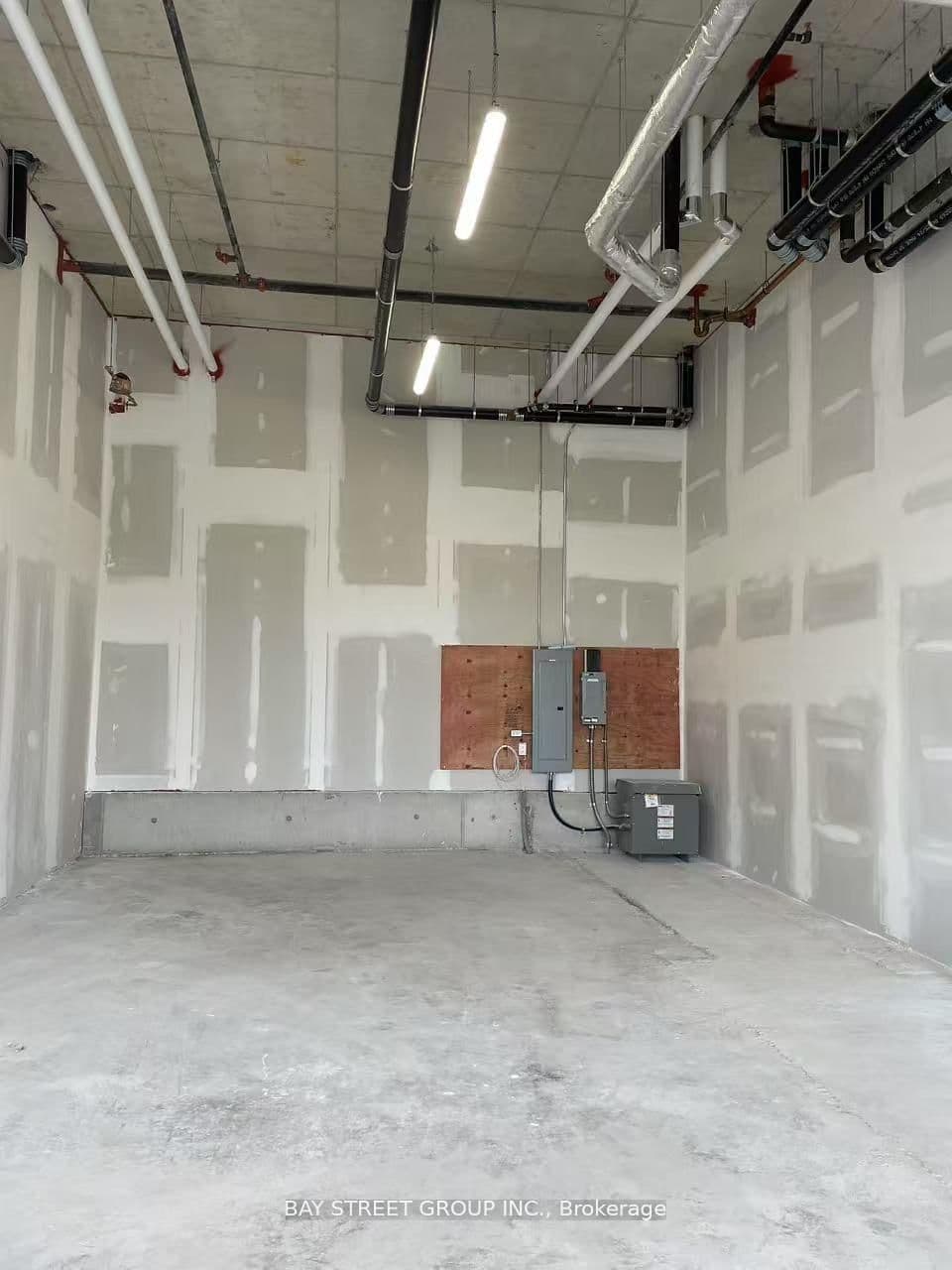 3435 Sheppard Avenue E, Unit R-03 thumbnail 5