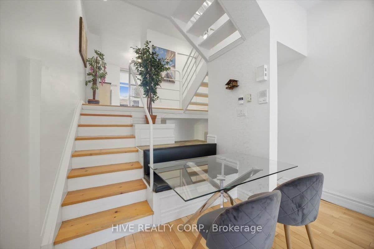 957 Broadview Avenue, Unit D thumbnail 20