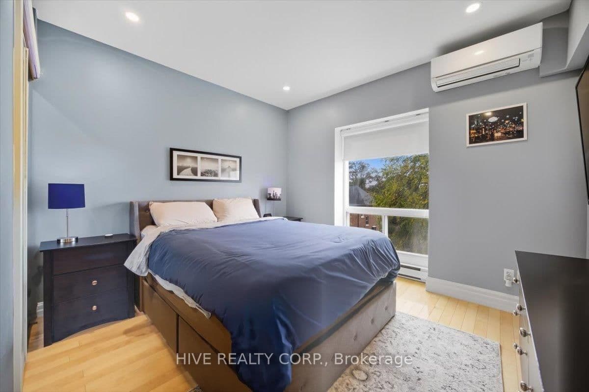 957 Broadview Avenue, Unit D thumbnail 24