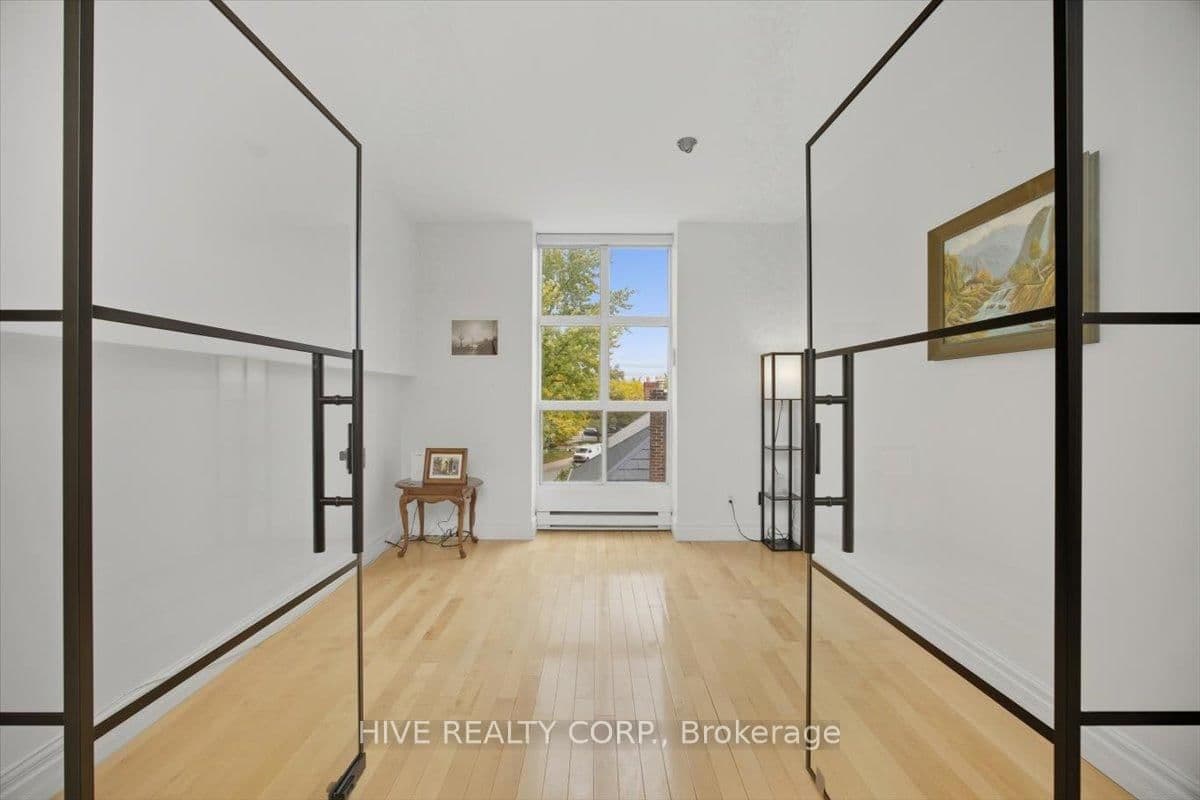 957 Broadview Avenue, Unit D thumbnail 29