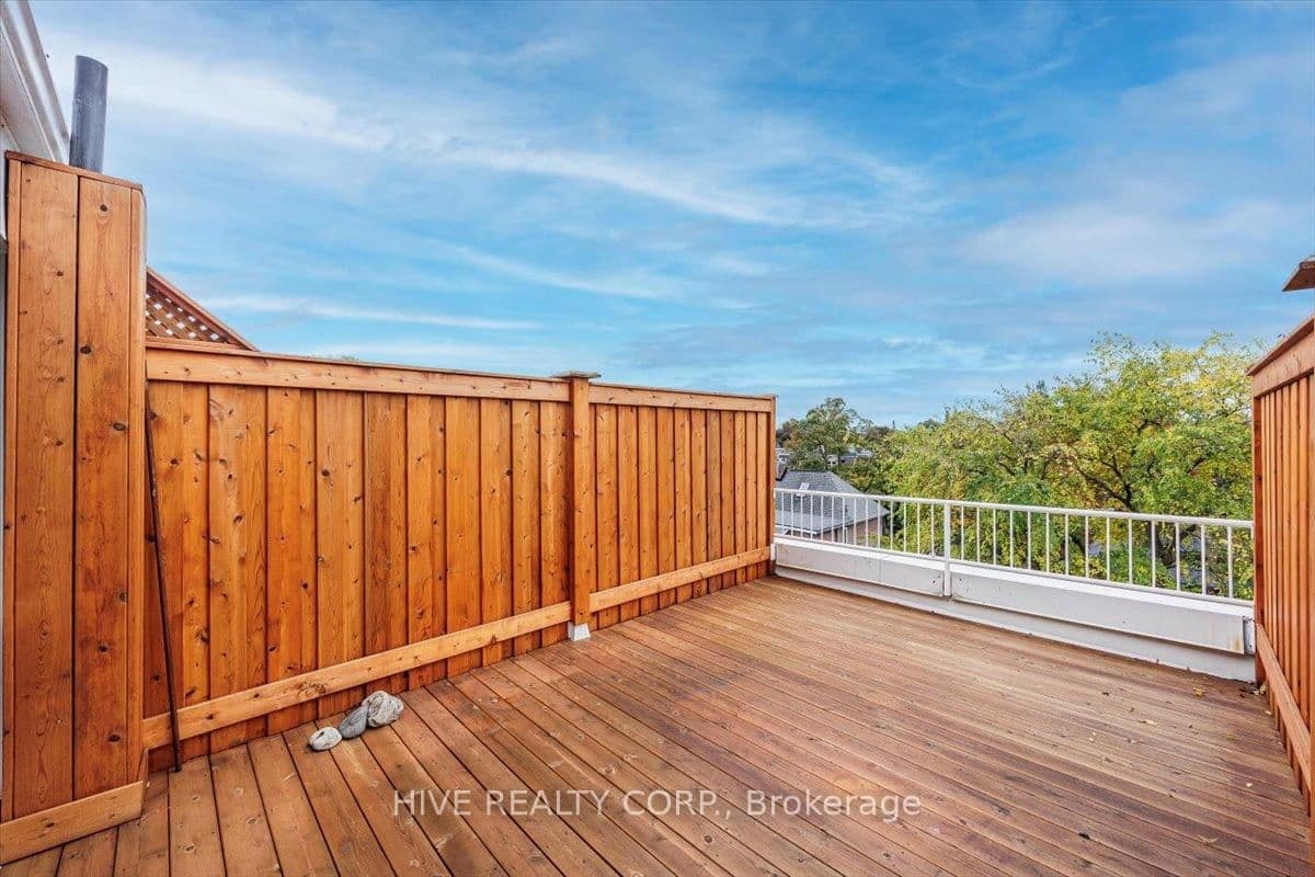 957 Broadview Avenue, Unit D thumbnail 37
