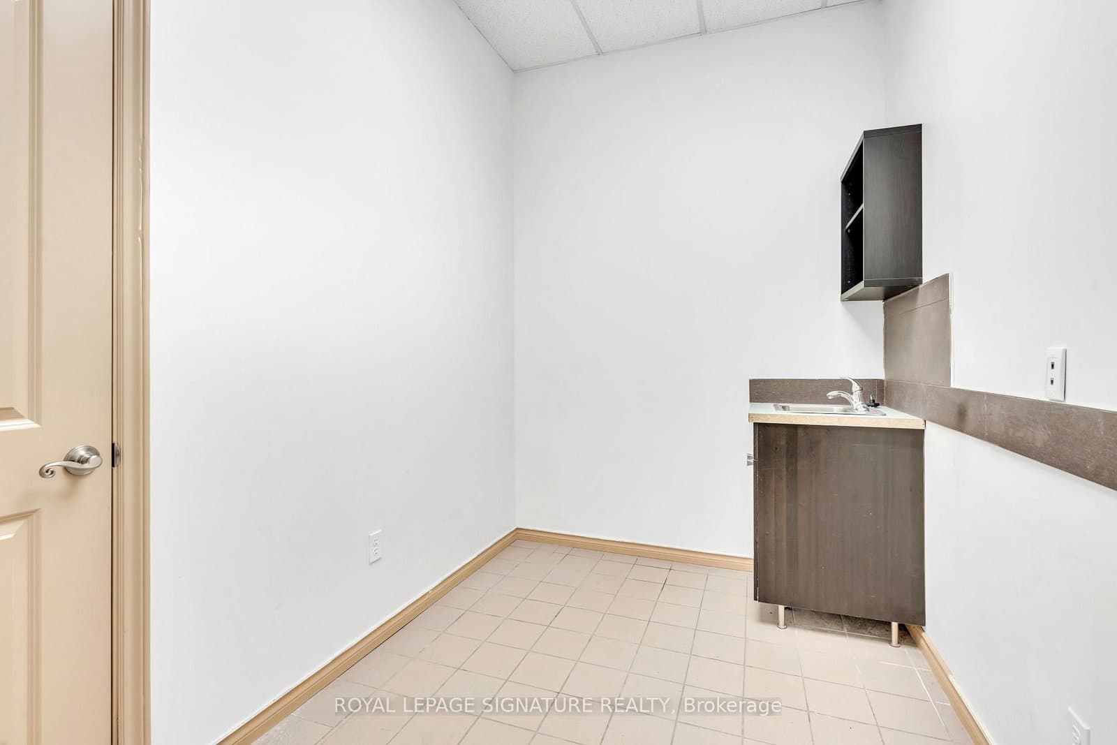 3155 Eglinton Avenue E, Unit 4 thumbnail 9