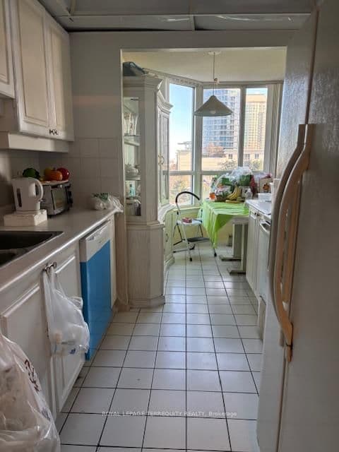 88 Corporate Drive, Unit 316 thumbnail 12