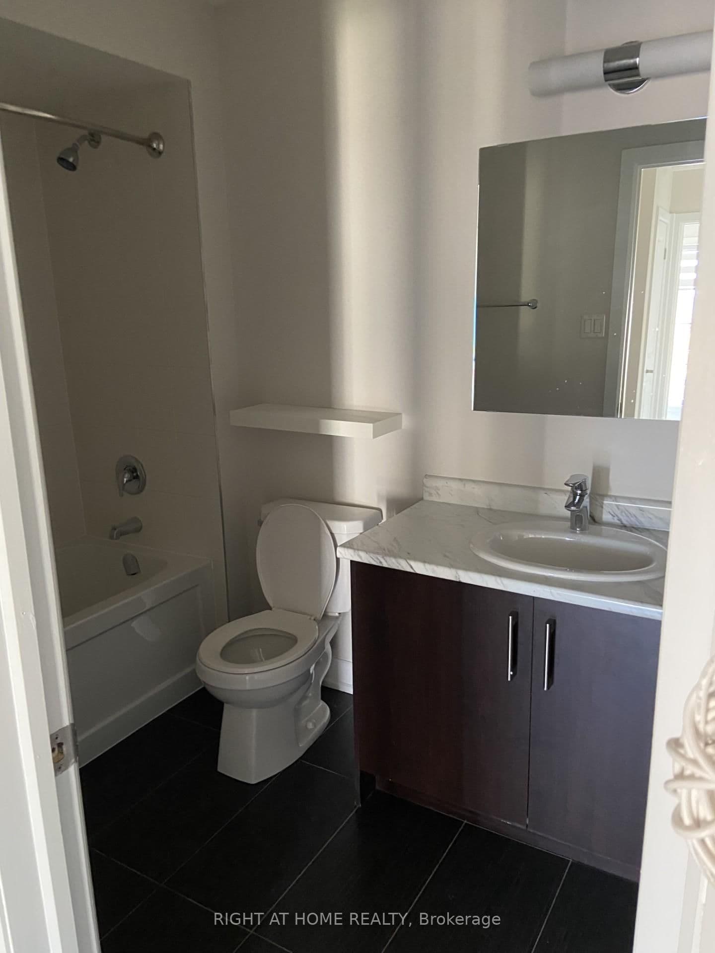56 Pallock Hill Way, Unit 31 thumbnail 7
