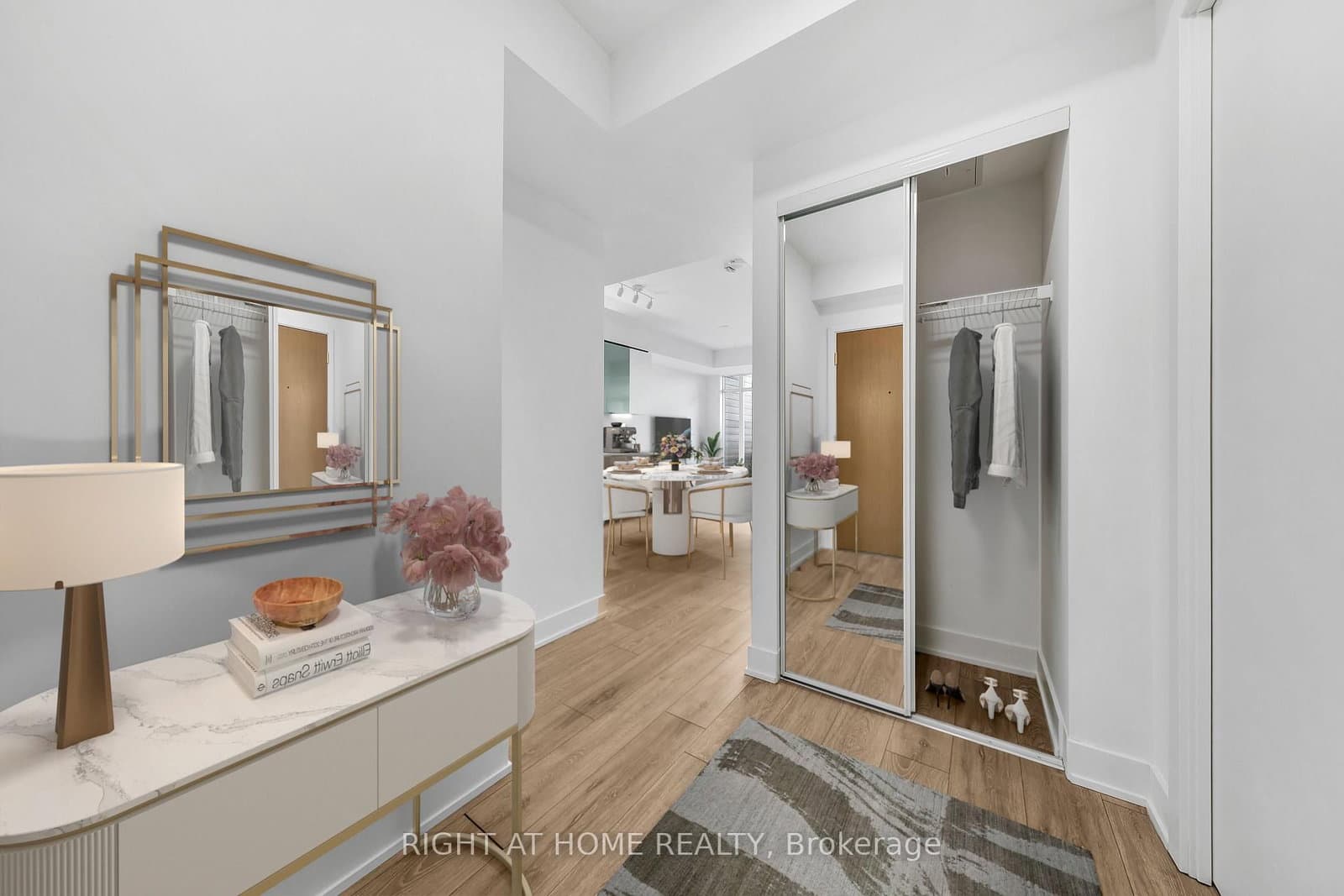 1285 E Queen Street E, Unit 403 thumbnail 3