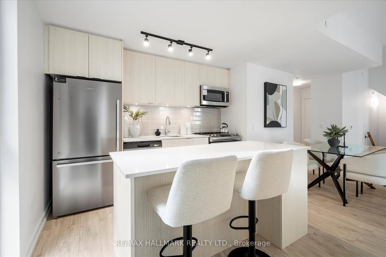 170 Clonmore Avenue, Unit 3 thumbnail 14