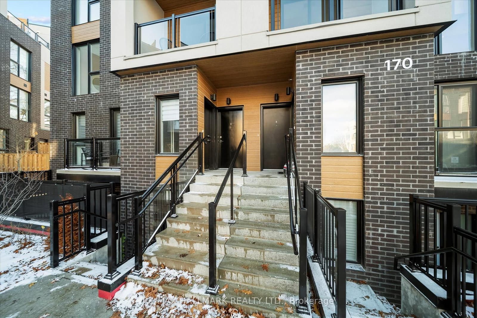 170 Clonmore Avenue, Unit 3 thumbnail 2