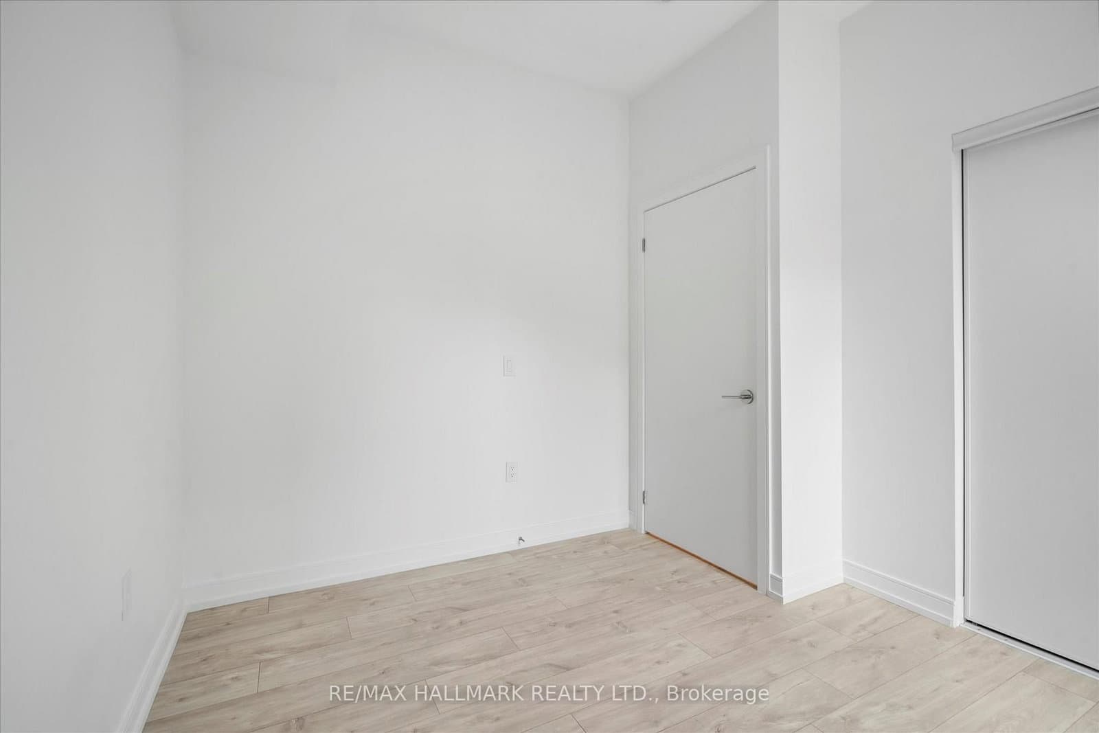 170 Clonmore Avenue, Unit 3 thumbnail 34