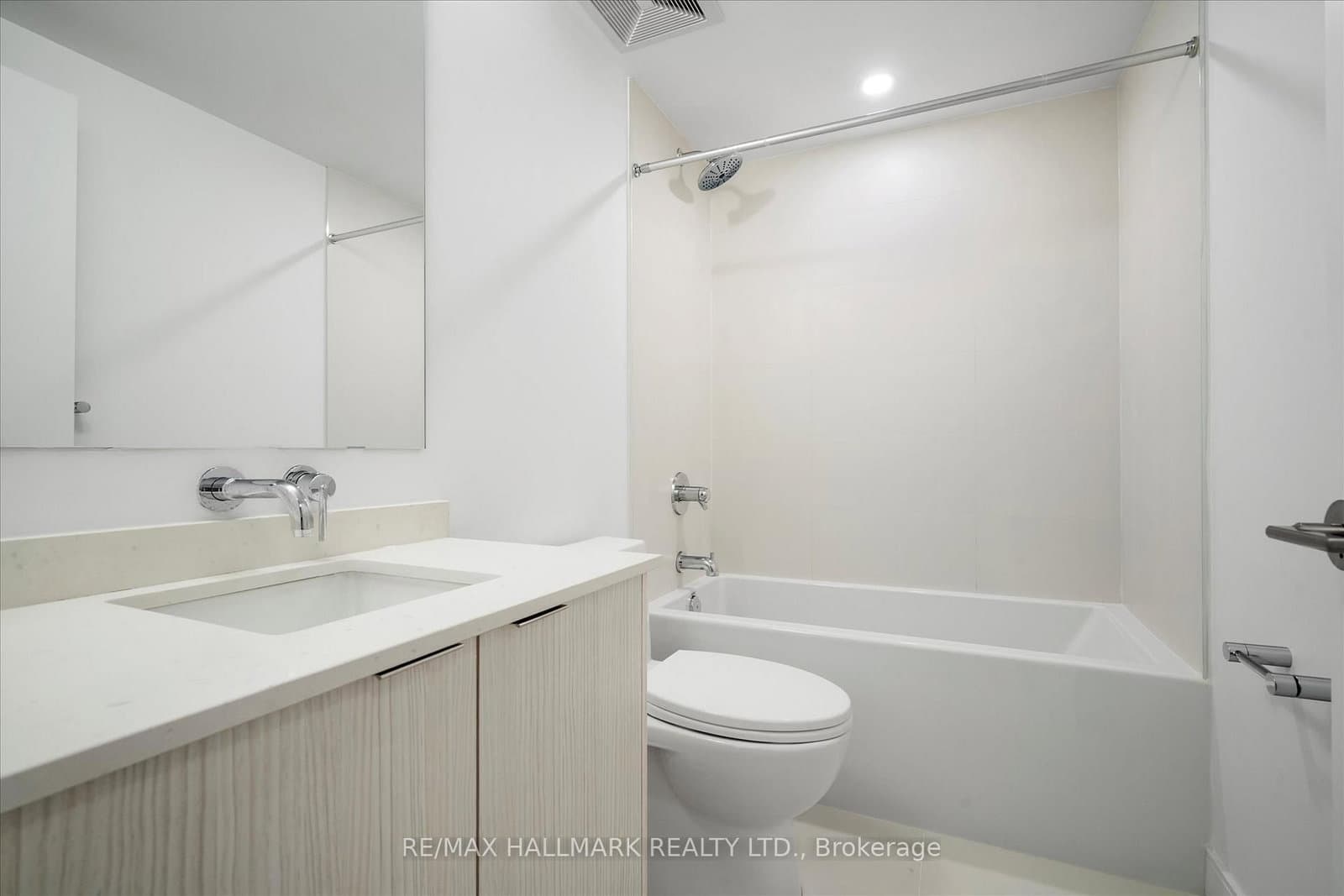 170 Clonmore Avenue, Unit 3 thumbnail 35