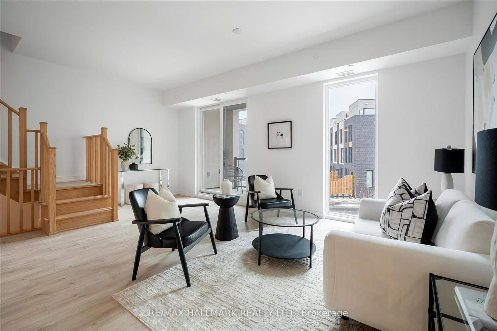 170 Clonmore Avenue, Unit 3 thumbnail 6