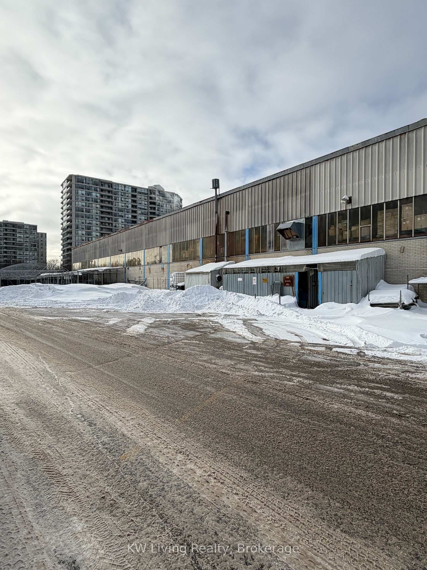 4750 Sheppard Avenue E thumbnail 6
