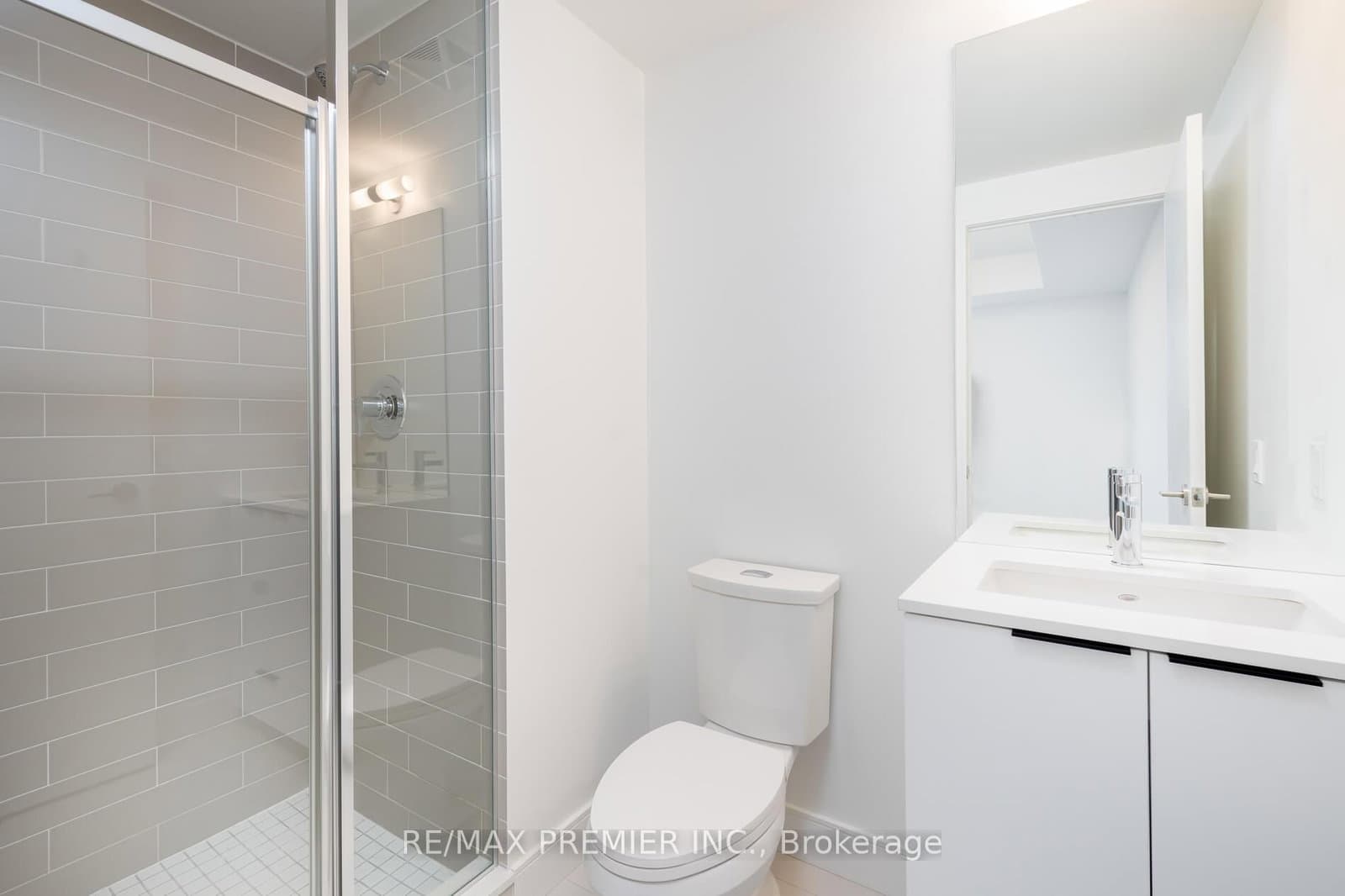 1350 Ellesmere Road, Unit 320 thumbnail 23